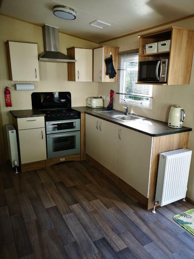 Pebble Bay Retreat Milford on Sea Exterior foto